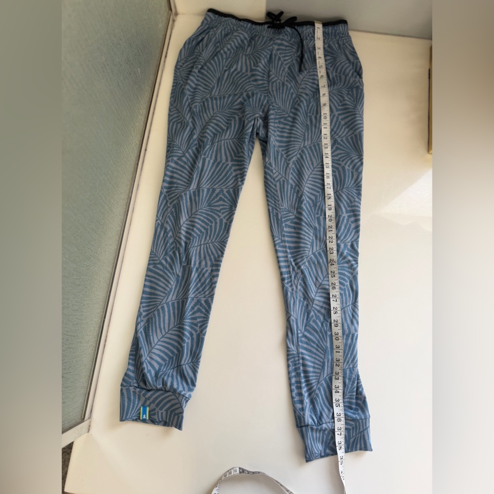 Chubbies Blue Leaf Pattern Joggers - image 8